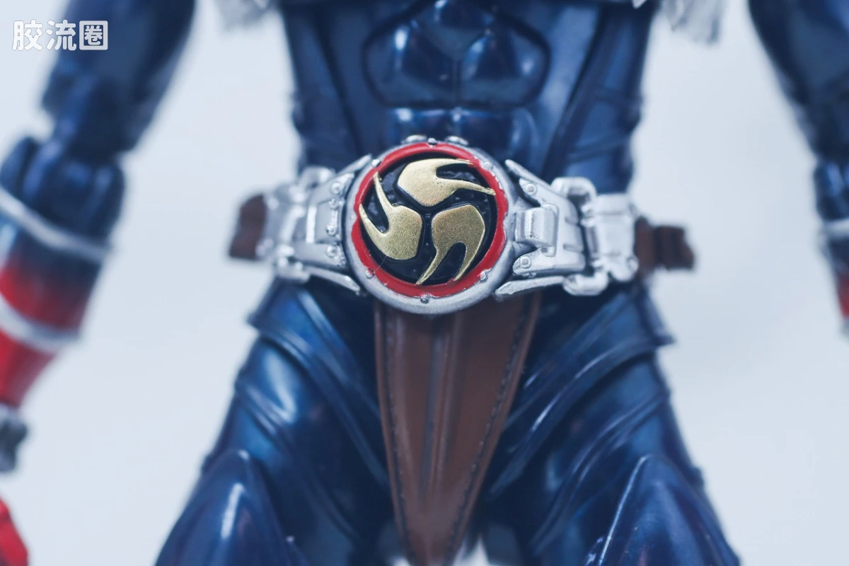 SHF 真骨雕假面骑士系列 假面骑士响鬼 20th Anniversary Ver. - 图片